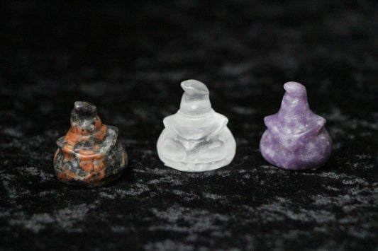 Mini Pumpkins with Witch Hats