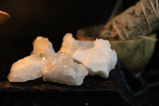 Clear Quartz Raw Clusters (1-99gr)